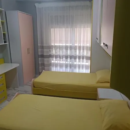 Holiday Albania דירה *